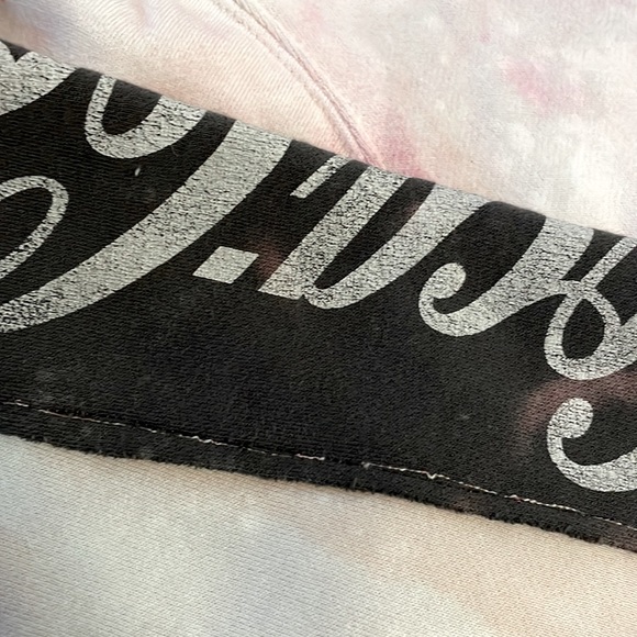 Upcycled bleach dyed recycled patch crop top hoodie - Picture 4 of 9